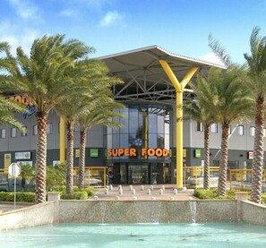Shopping centre - South Beach Residence  (Oranjestad)