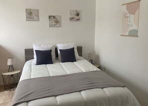 3 bedrooms, travel crib, free WiFi