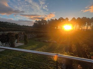 Property grounds - Le domaine des hauts de Vernon (on request only) (vernon)