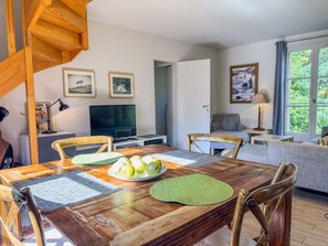 Dining - Pretty T3 at the foot of the golf course - The 19th Hole (Bellême)