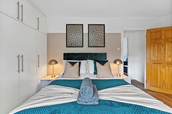 3 Schlafzimmer, Bügeleisen/Bügelbrett, WLAN, Bettwäsche