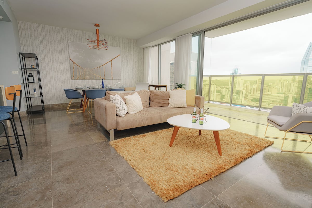 Exclusive Apartment | Living area | Smart TV