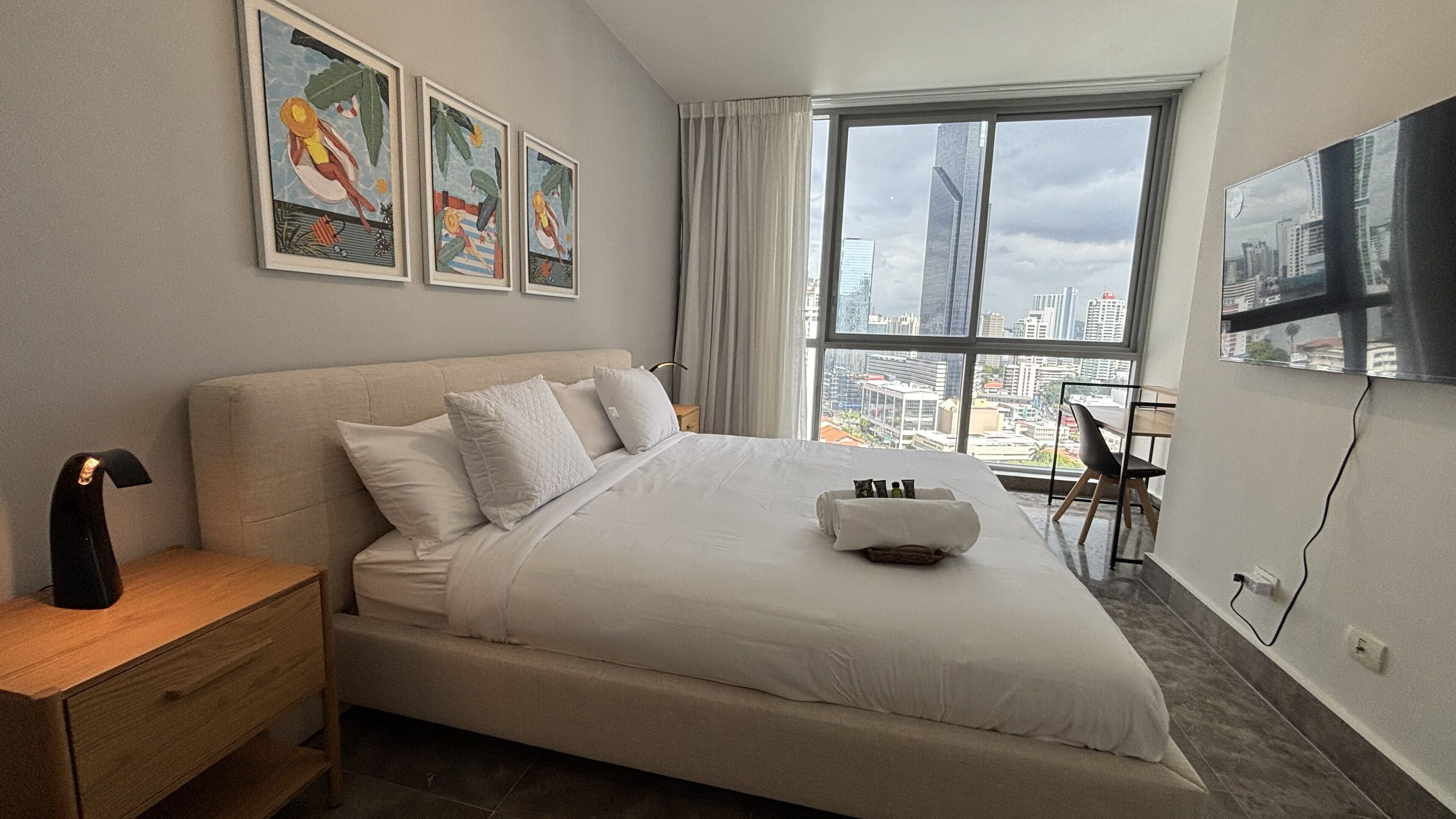 Décoration personnalisée, ameublement personnalisé, bureau