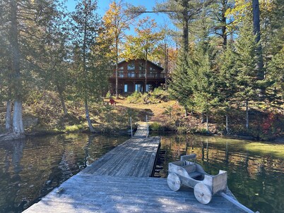 Tranquility awaits you in this luxurious 3 bedroom chalet with sleep camp