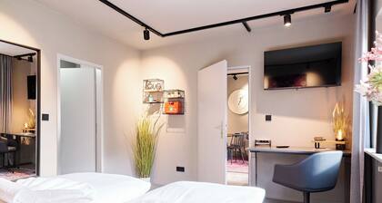 XZLLENZ: 4 pers. | S-Bahn-Nuremberg | Parking | Kitchen | Bathroom | Smart-TV | Wellbeing