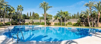 Stylish Apartment With Pool in Marbella - Ref M51