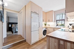 2 chambres, fer et planche à repasser, Wi-Fi gratuit, draps fournis