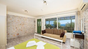 Unclassified image, 5 of 41, button - Villa Votsalo - Three Bedroom Villa, Sleeps 6 (Lefkada)