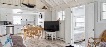 Cozy Gem | Atlantic Ocean