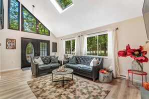 Televisión, chimenea