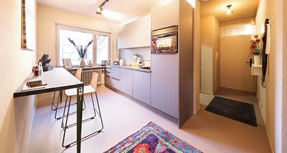 XZLLENZ: 7 pers. | S-Bahn-Nuremberg | Parking | Kitchen | Bathroom | Smart-TV | Wellbeing