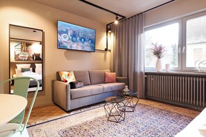 Smart-TV, Bücher
