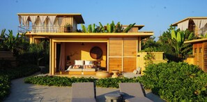 Ropa de cama de alta calidad, colchones Select Comfort y minibar 