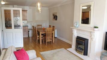 Apartment | Living area