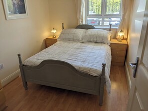 Apartment | 2 Schlafzimmer, Bügeleisen/Bügelbrett, Bettwäsche
