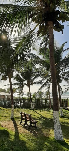 Brisa Mar Chalet on the Sand in Barra do Jacuípe with private pool