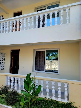 Exterior. Casuarina Lounge