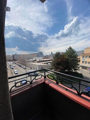 Property grounds - Riverfront apartment, two bedrooms + balcony
 (Královéhradecký kraj)