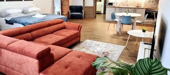 Luxury apartment in the Great Square

