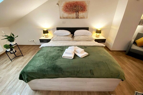 1 soverom, strykejern/-brett, wi-fi og sengetøy