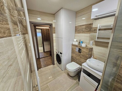 Modern large apartment 2+kk at confluence

