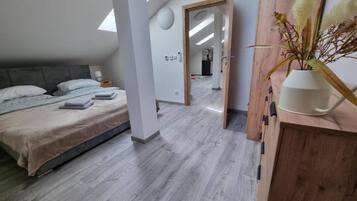 1 quarto, ferros/tábuas de passar roupa, Wi-Fi, roupa de cama