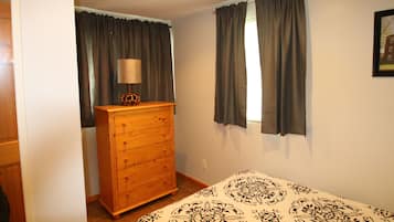 2 chambres, bureau, fer et planche Ă repasser, Wi-Fi gratuit