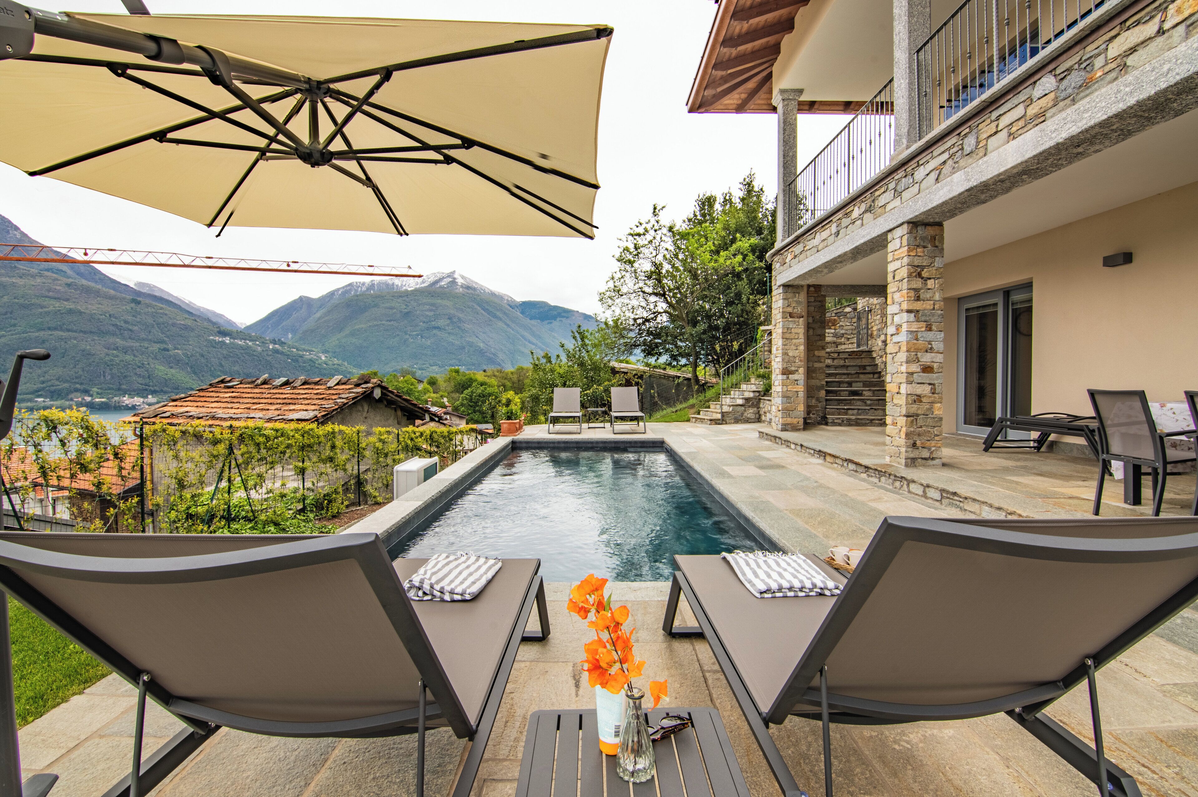 Piscine extérieure, piscine chauffée