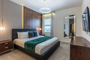 9 habitaciones, tabla de planchar con plancha, cuna de viaje y wifi 