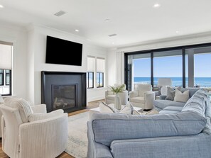 Studio (Multiple Bedrooms) | Front of property - Azura (Pensacola)