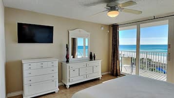 Condo (2 Bedrooms) | Property amenity