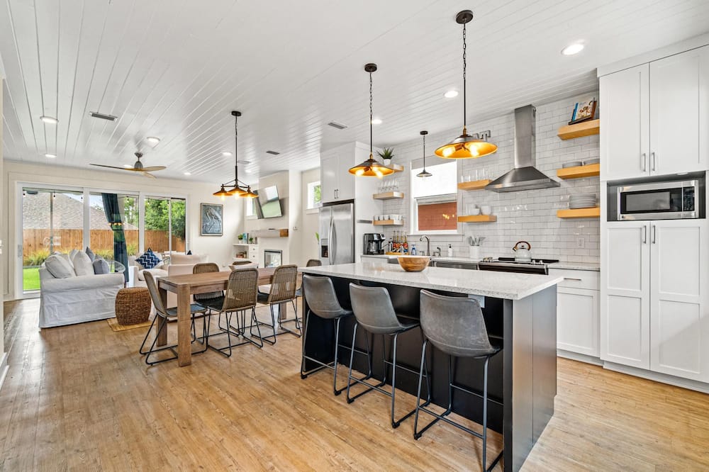 The Pinetree Retreat by Southern Vacation Rentals - Inlet Beach, FL