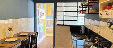 Fridge, microwave, stovetop, cookware/dishes/utensils