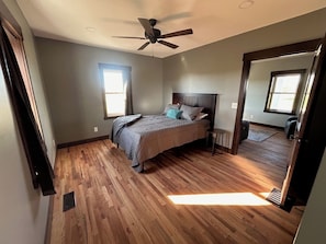 3 bedrooms, WiFi, bed sheets - Koop Creek Home.  A charming, quiet country home near St. Mary's and New Bremen. (Saint Marys)