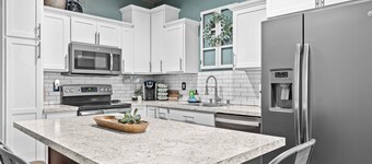 Charming 1-bedroom apartment in Beautiful Liberty Lake w/ Mountain Viewâs