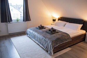 2 habitaciones, tabla de planchar con plancha y wifi gratis