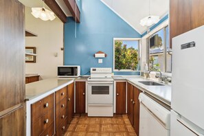 Fridge, microwave, dishwasher, toaster