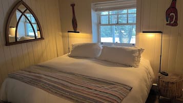 3 slaapkamers, een bureau, een strijkplank/strijkijzer, wifi