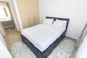 1 Schlafzimmer, Schreibtisch, Bügeleisen/Bügelbrett, WLAN