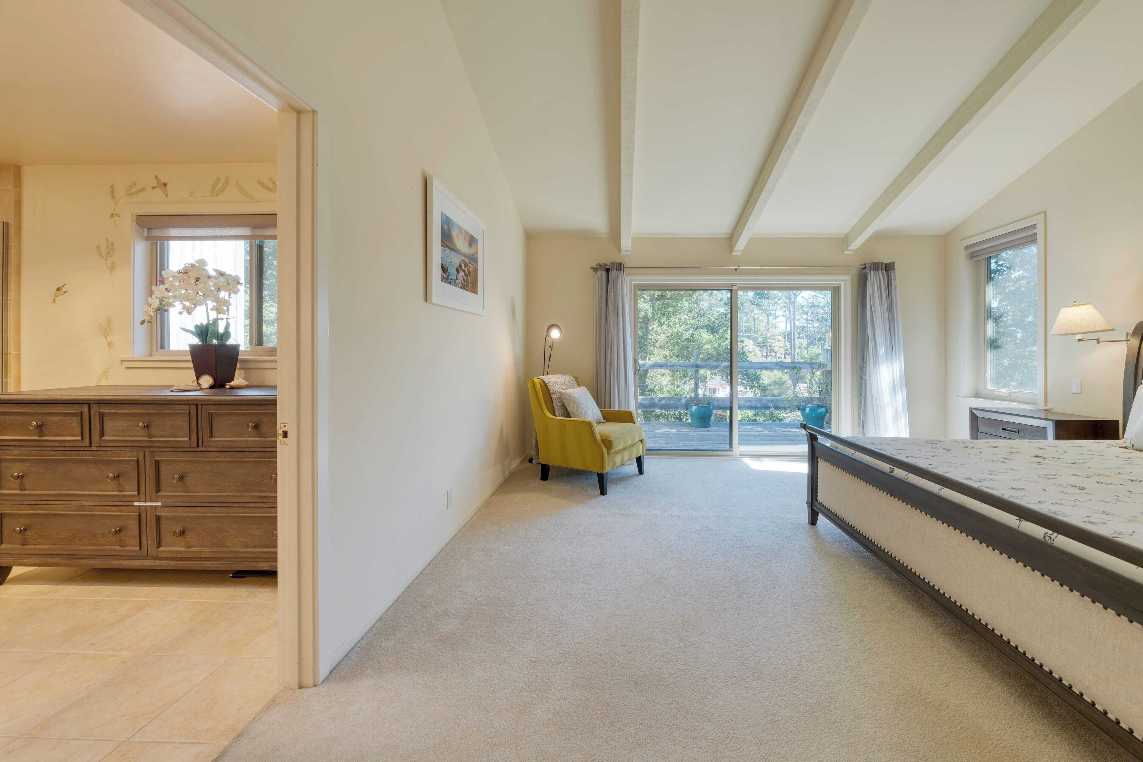 House (3 Bedrooms) | 3 bedrooms, bed sheets