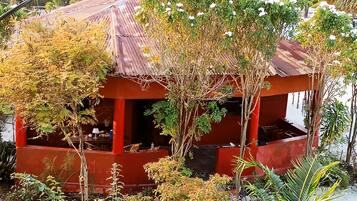 Rumah, 3 kamar tidur, akses difabel, Boleh Merokok | Eksterior