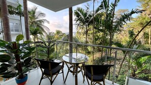 Appartement, 1 chambre, accessible aux personnes à mobilité réduite, balcon | Enceinte de l’hébergement