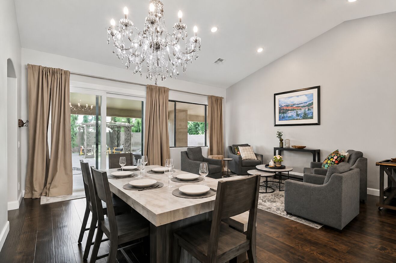 Deluxe House, Patio | Living area