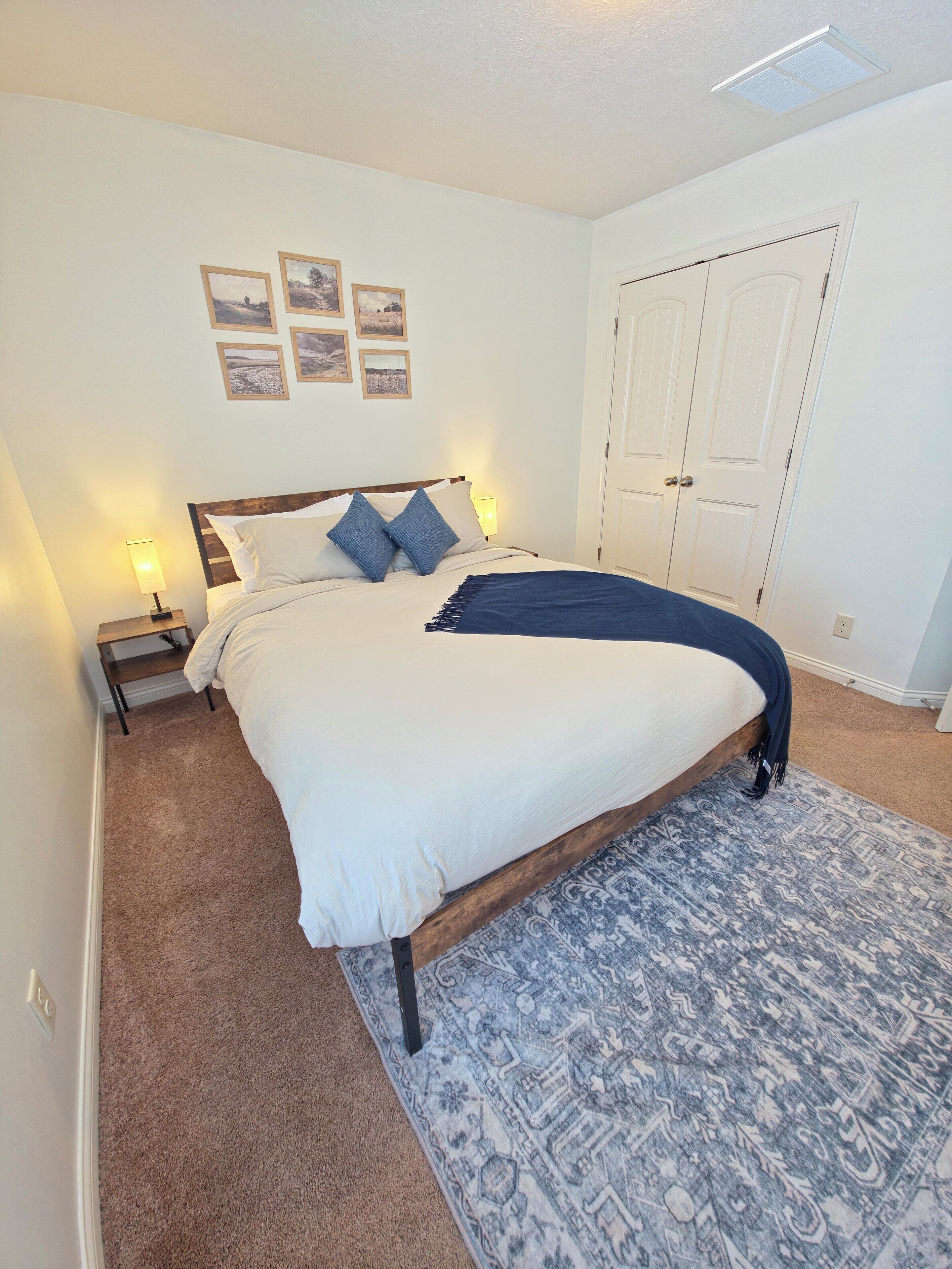 2 bedrooms, iron/ironing board, WiFi (free), bed sheets