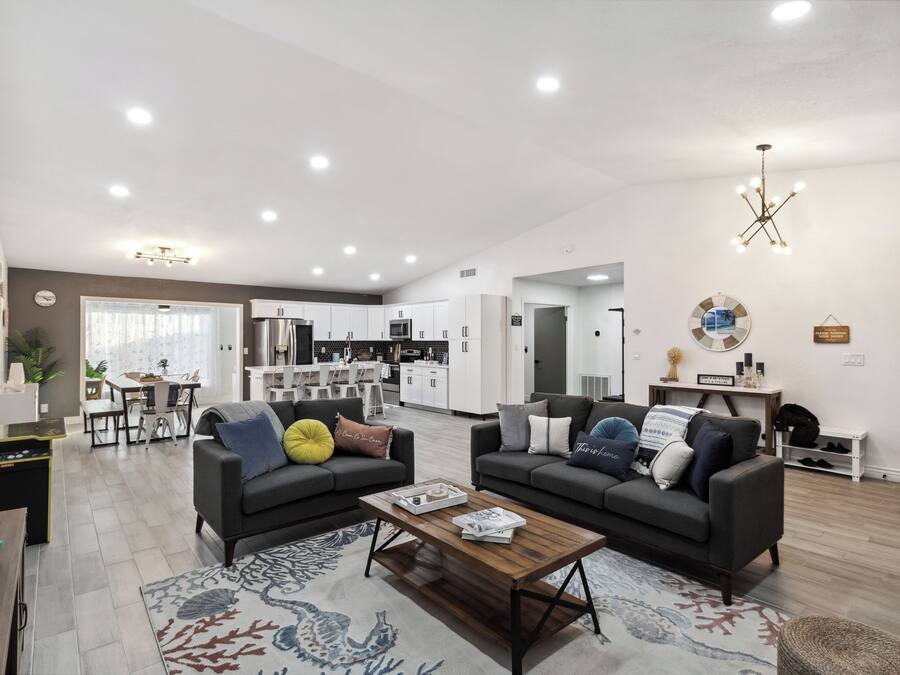 Familie huis | Woonruimte | Flatscreentelevisie