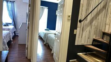 9 bedrooms, desk, iron/ironing board, travel crib