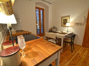 Fridge, microwave, stovetop, cookware/dishes/utensils - Downtown Rovinj Charming Nest Apartment - One Bedroom Apartment (Rovinj)