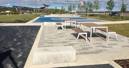 Private 1BR Suite | Private Access | 15 mins to Calgary Intl Airport (YYC).