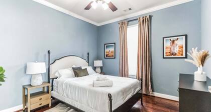 Pool Volleyball Oasis |Sleeps 18