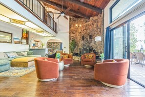 تلفزيون ذكي، كُتُب